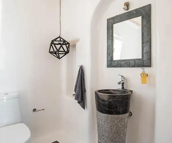 Willa Jet By Mykonos Rocks *