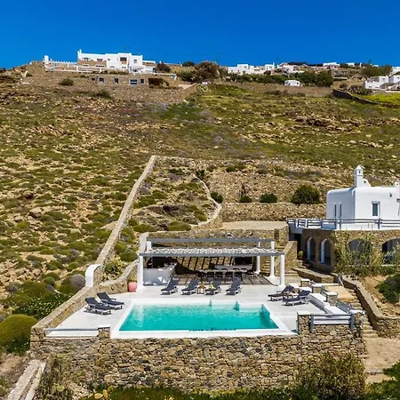 Jet By Mykonos Rocks *